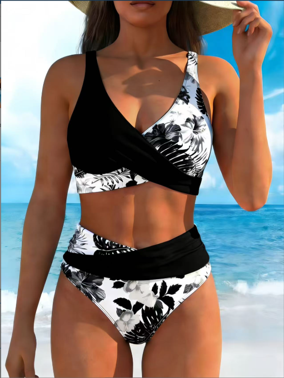 Jolina| Figurformender Bikini mit Blütenmuster und Bauchkontrolle
