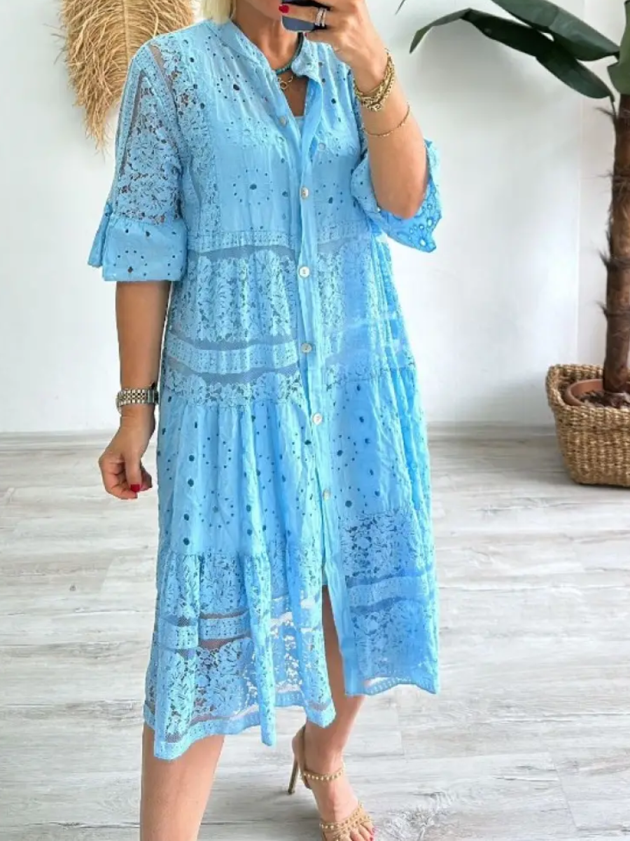 Emberly™ | Locker sitzendes Kleid mit Stickerei und Knopfleiste