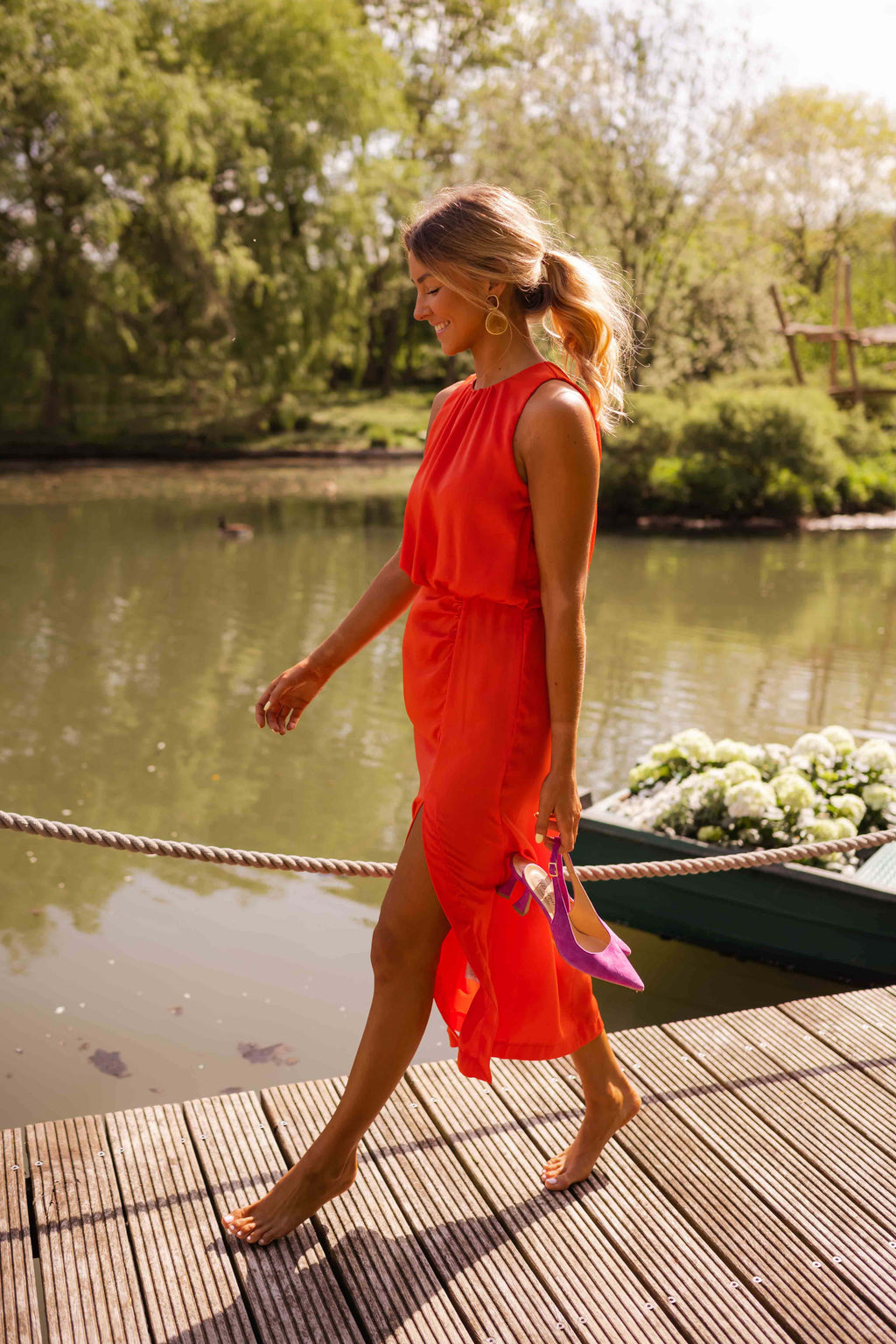 Marit | Elegantes Neckholder-Kleid mit Beinschlitz