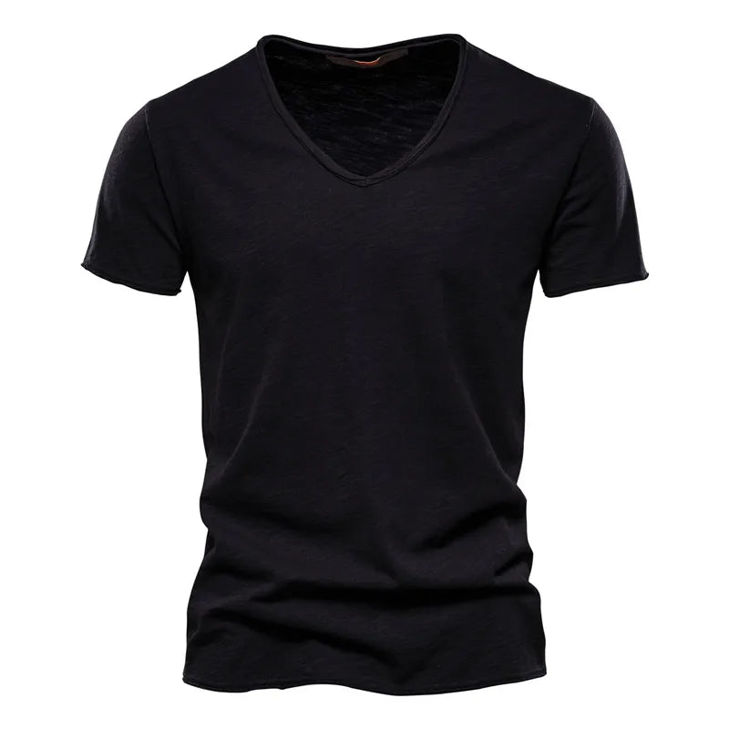 Anton | Lässiges Herren-T-Shirt mit V-Ausschnitt in Slub-Optik | 2 für 1